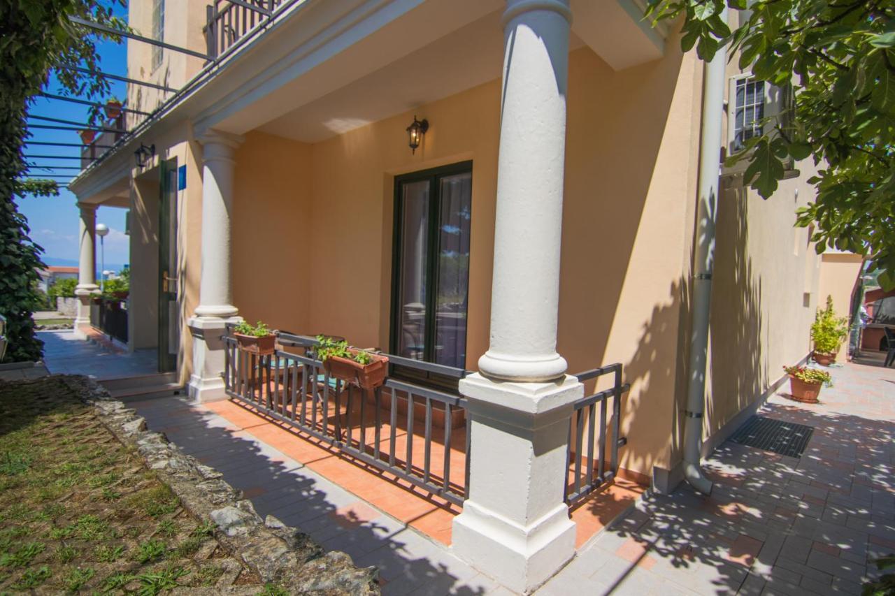 Villa Rustika Malinska Kültér fotó