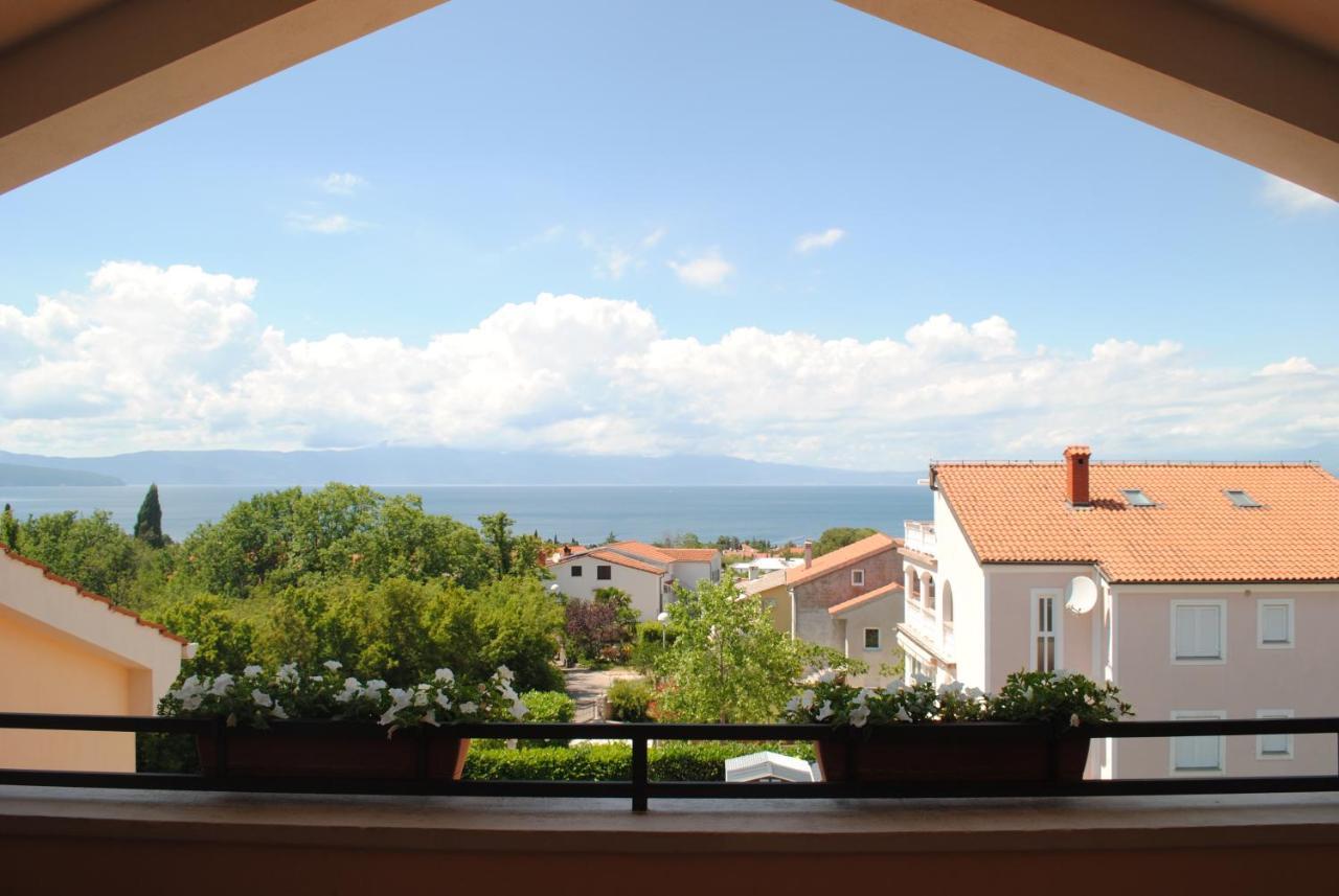 Villa Rustika Malinska Kültér fotó